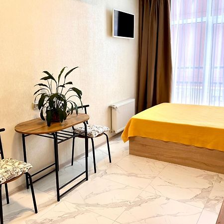 Osapart Hotel In A Complex Semycvit 4 Lviv Bagian luar foto
