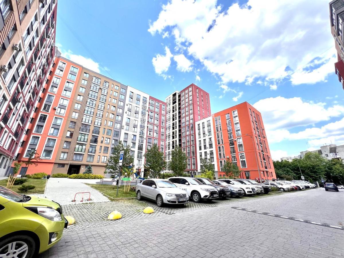 Osapart Hotel In A Complex Semycvit 4 Lviv Bagian luar foto