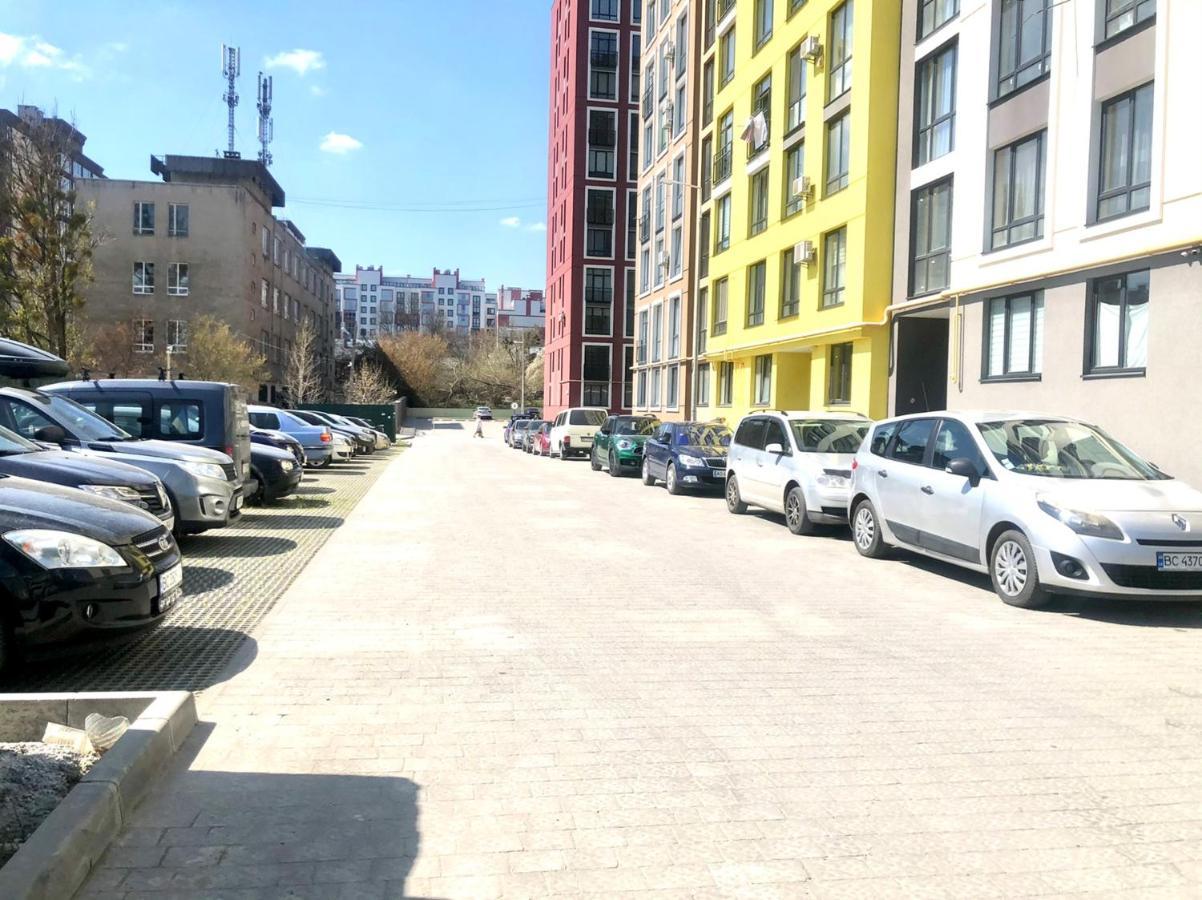 Osapart Hotel In A Complex Semycvit 4 Lviv Bagian luar foto