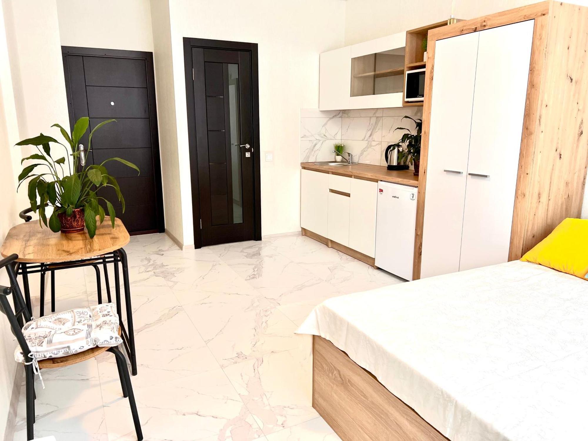 Osapart Hotel In A Complex Semycvit 4 Lviv Bagian luar foto