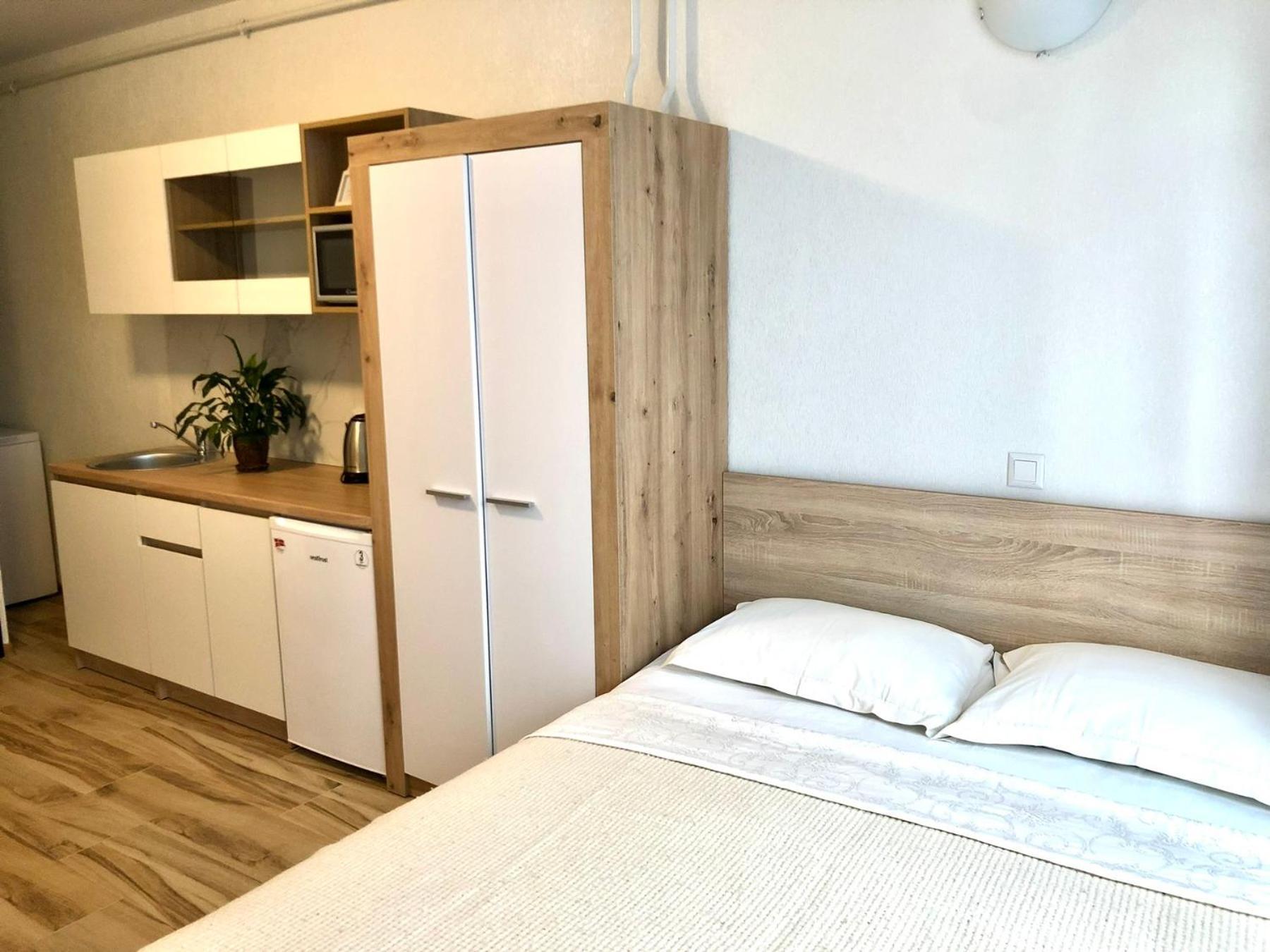 Osapart Hotel In A Complex Semycvit 4 Lviv Bagian luar foto